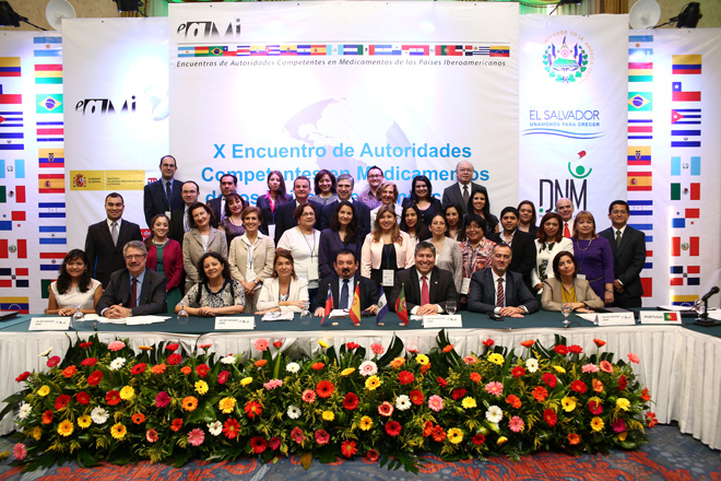 Fotografía oficial asistentes X encuentro EAMI San Salvador 2014
