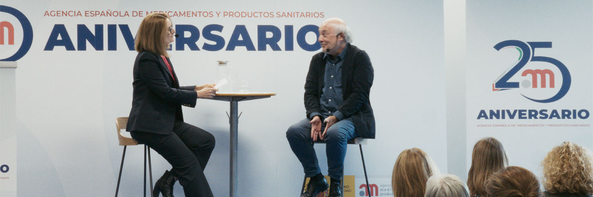 diálogo del 25 aniversario de la aemps sobre perfume
